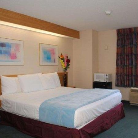 Rodeway Inn Willington North Exteriör bild